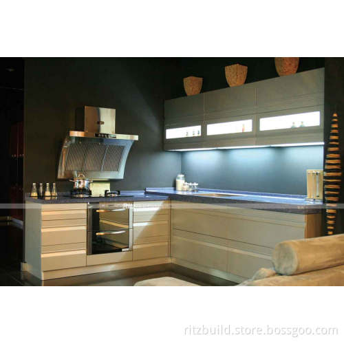 2014 Modern MDF UV High Gloss Kitchen Cabinet